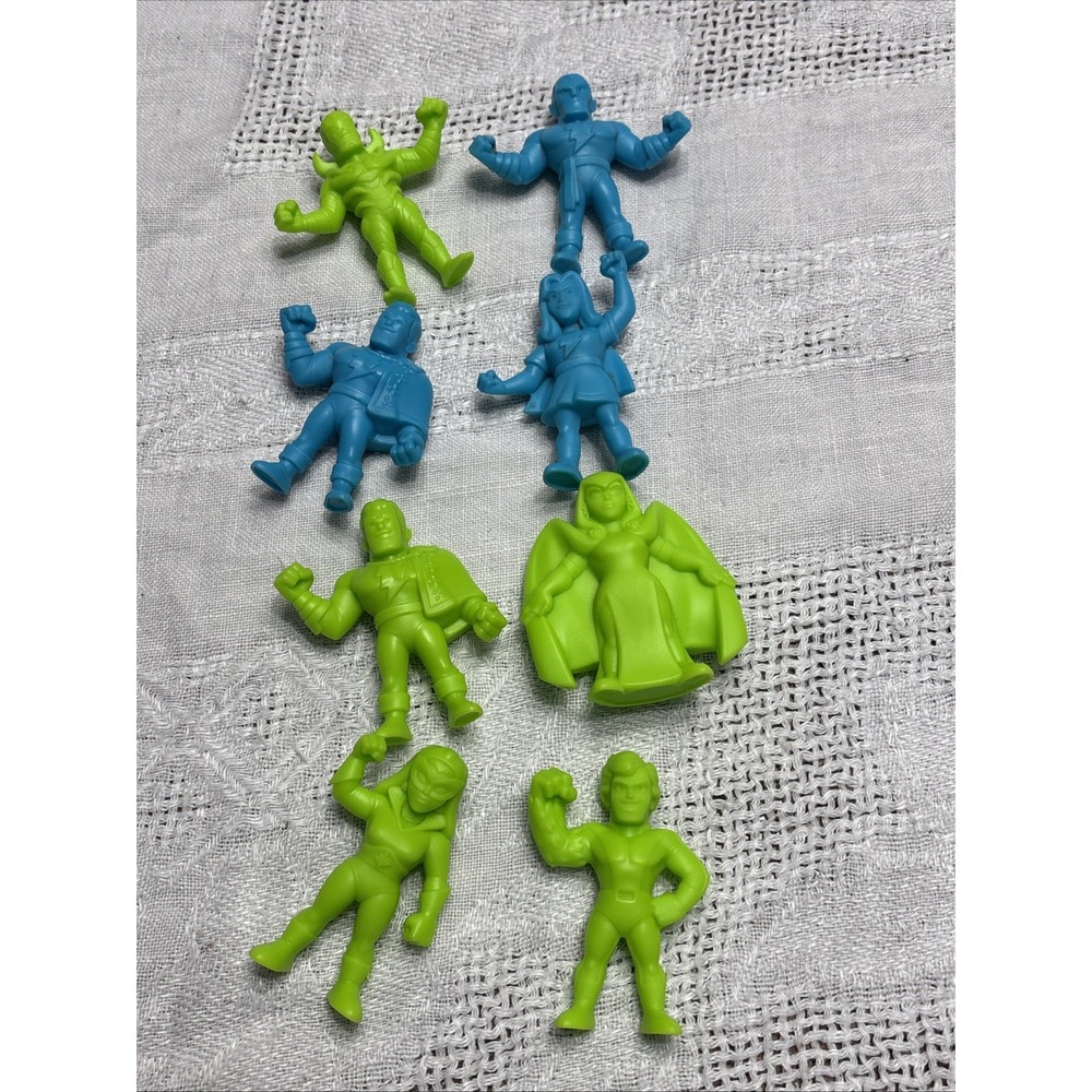 Wendy's Kids Meal Toys 2023 DC Super Heroes Figures Lot‎ Of 8 M.U.S.C.L.E. Style
